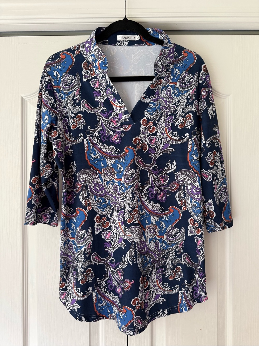 CEASIKERY Multi-Color Paisley V-Neck Tunic Blouse - Size Medium